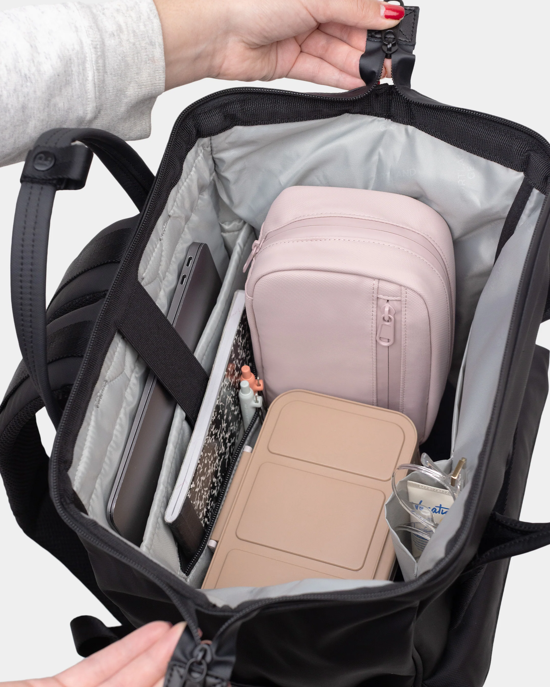 Tech Organizer - Image 17